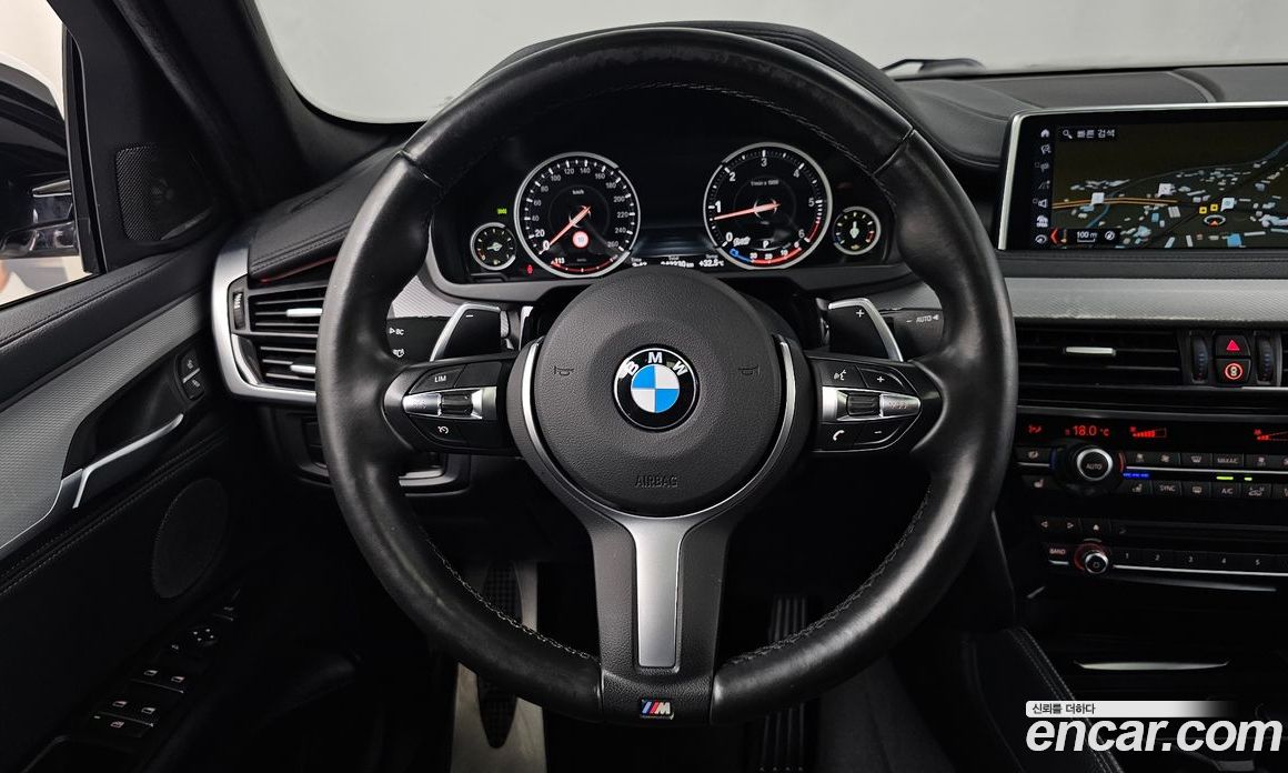 BMW X6 (F16) фото 13