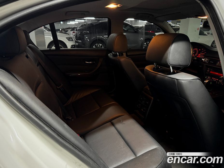 BMW 3-Series (E90) фото 13