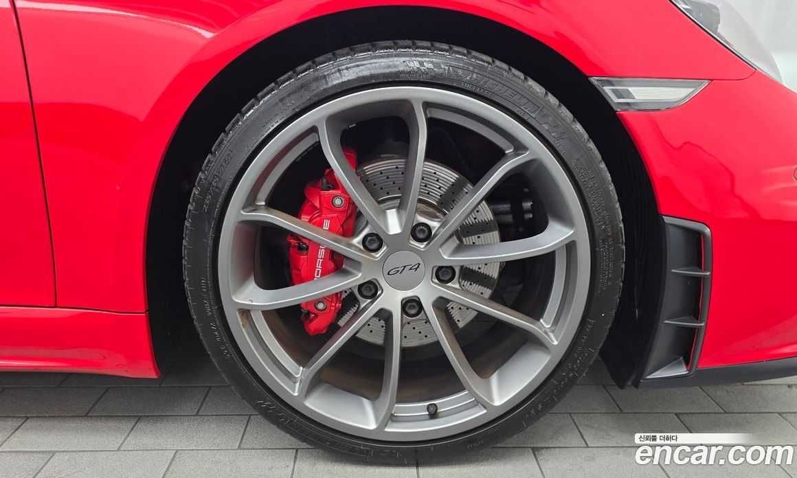 Porsche 718 Cayman фото 21