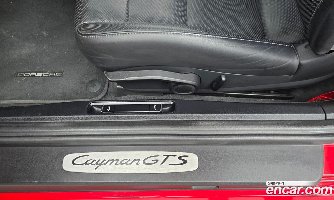Porsche 718 Cayman фото 31