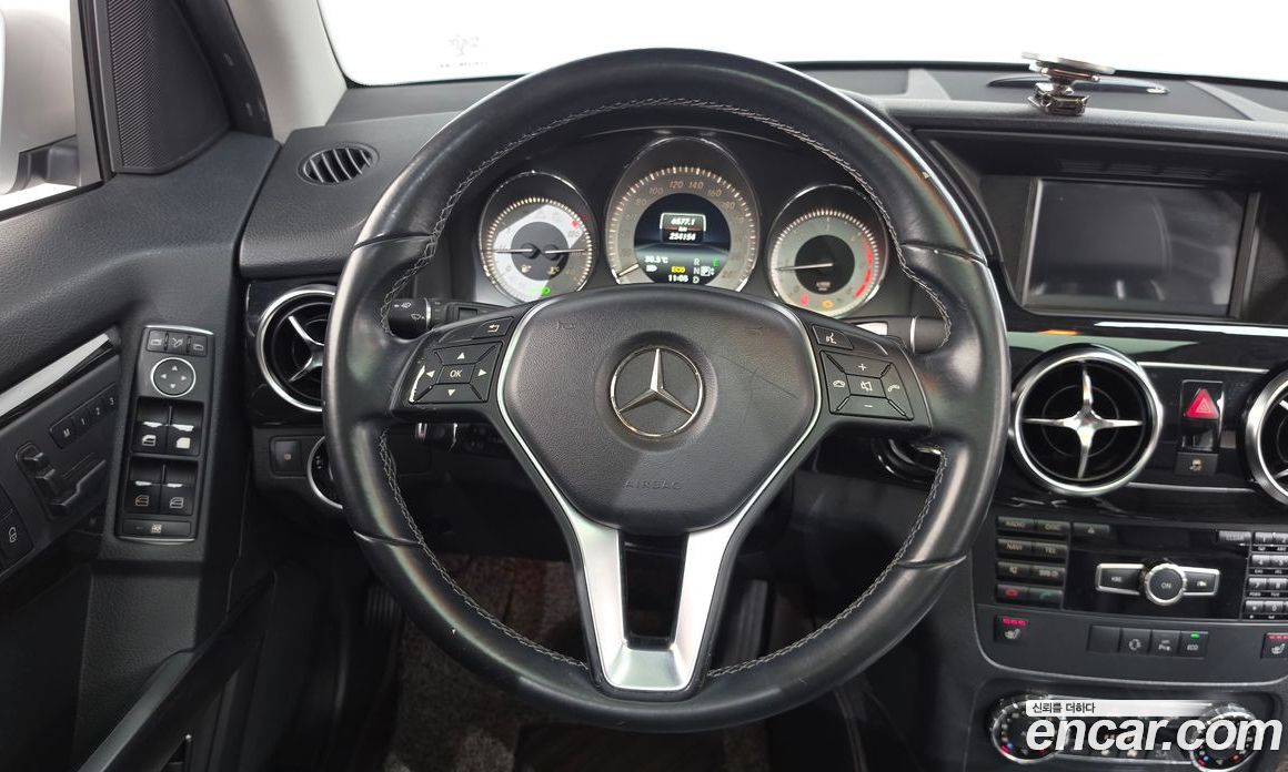 Mercedes-Benz GLK-Class X204 фото 12