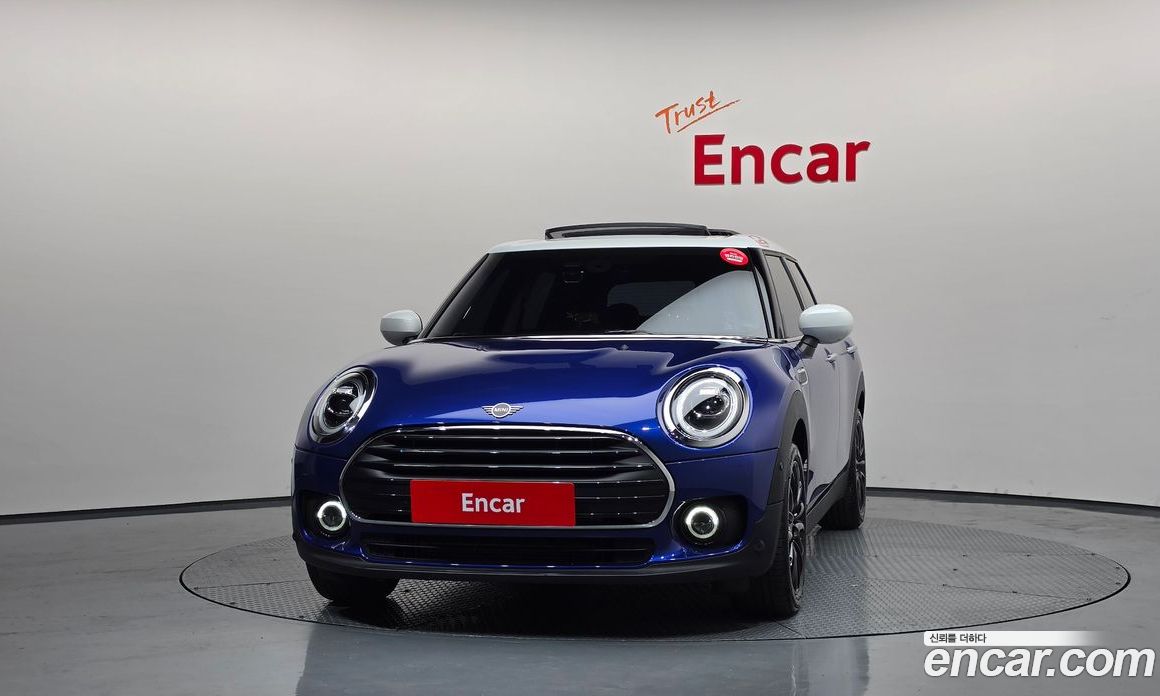 Mini Cooper Clubman фото 3