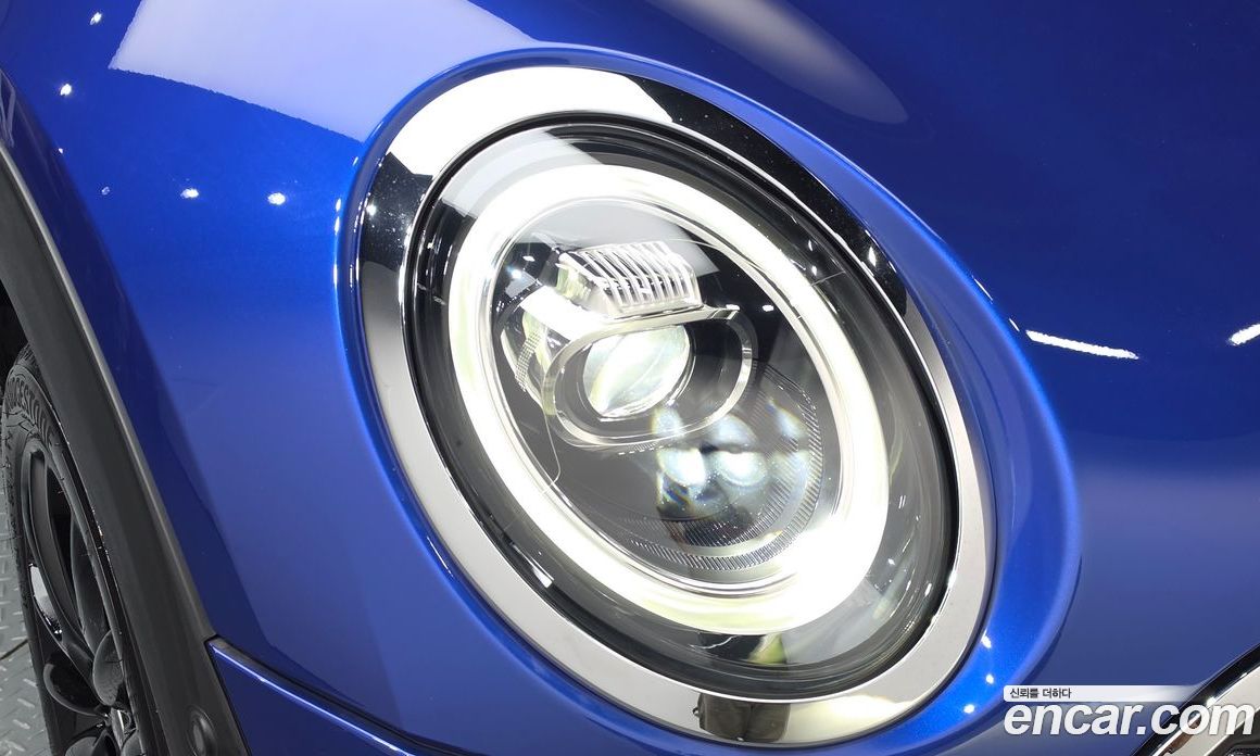 Mini Cooper Clubman фото 22