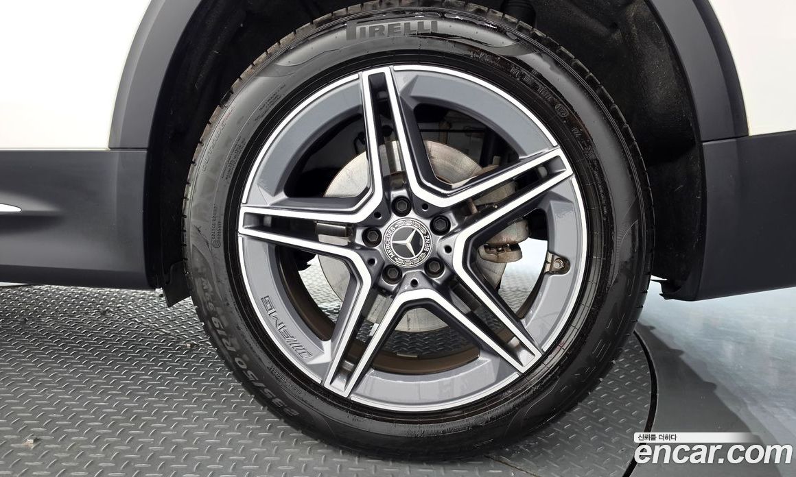 Mercedes-Benz GLB-Class X247 фото 21