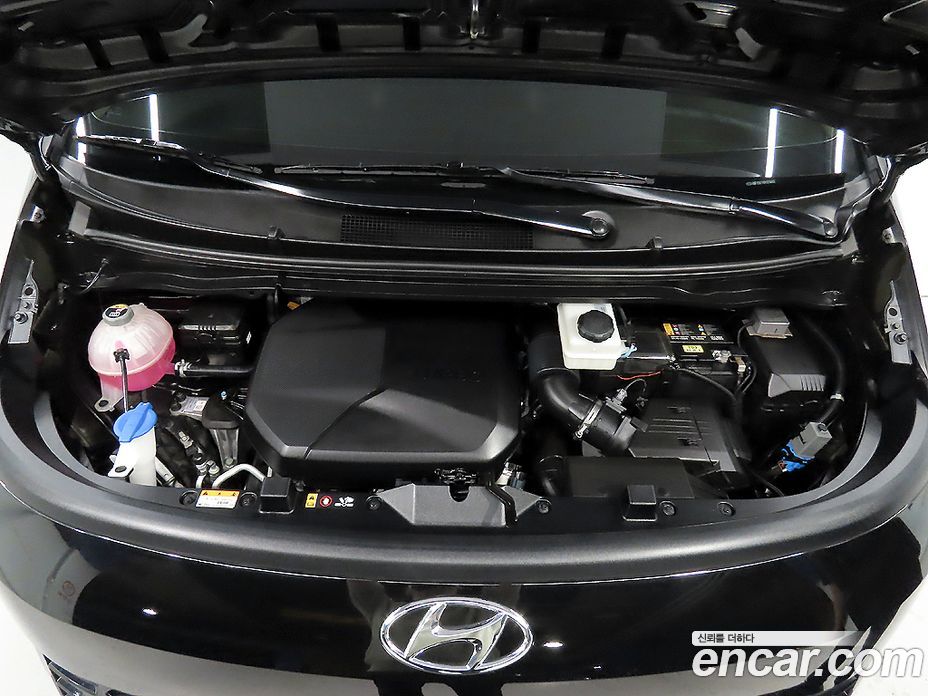 Hyundai Staria фото 6