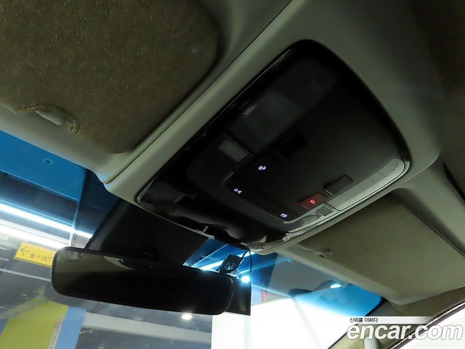 Hyundai Staria фото 15