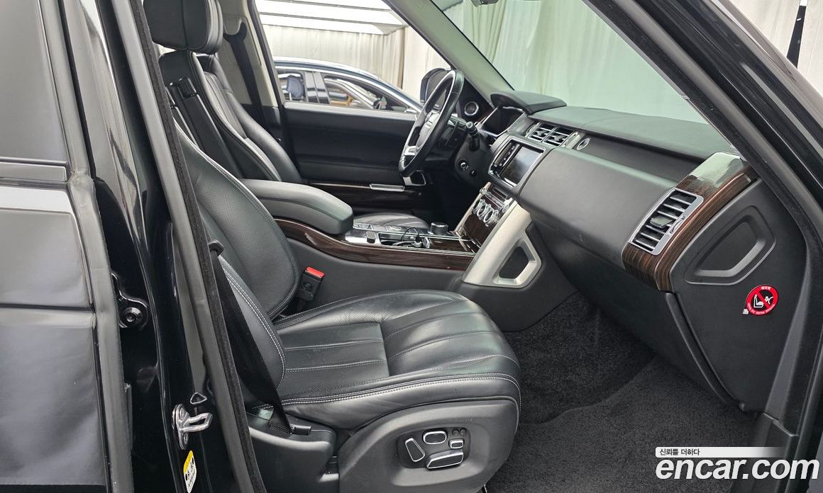 Land Rover Range Rover 4th Gen фото 11