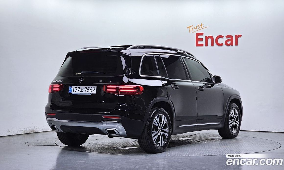 Mercedes-Benz GLB-Class X247