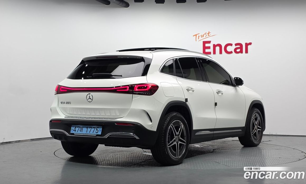 Mercedes-Benz EQA H243 фото 2