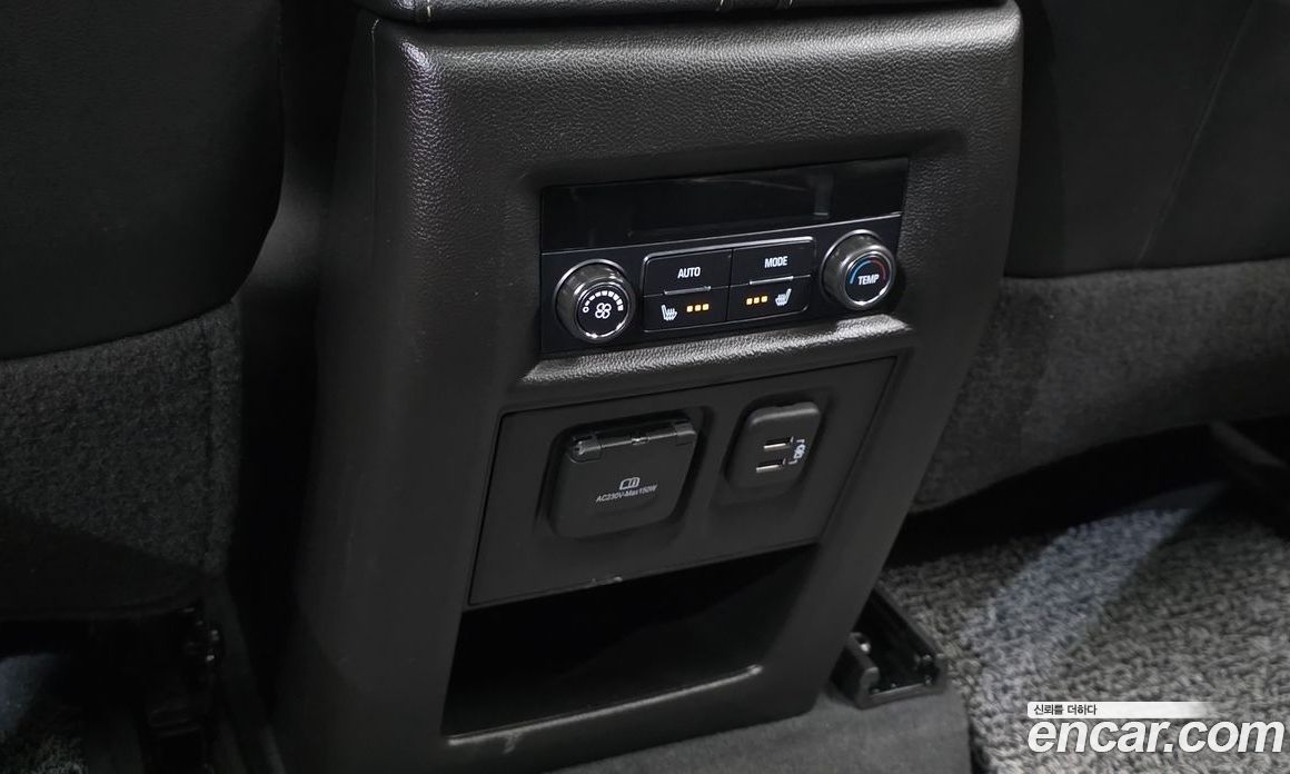 Chevrolet (GM Daewoo) Traverse фото 19