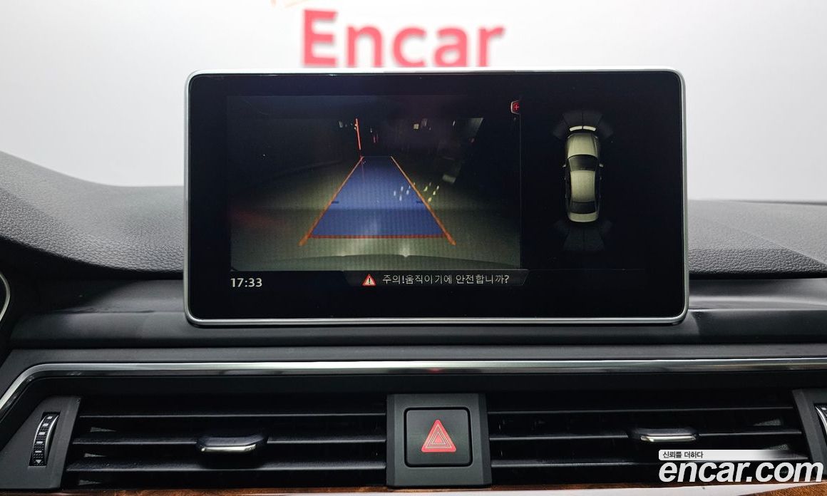 Audi A4 (B9) фото 15