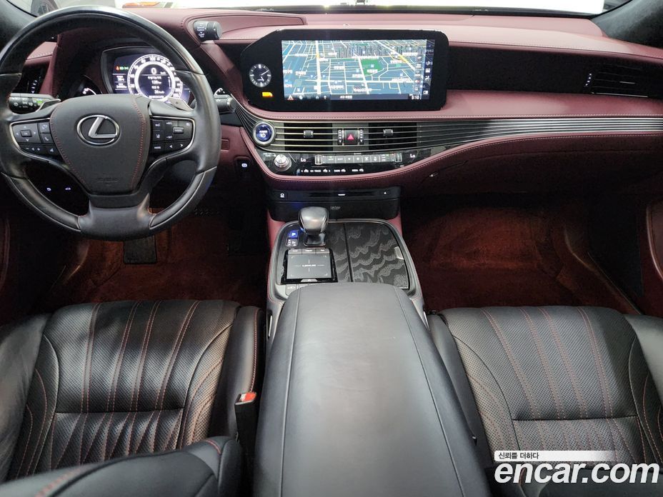 Lexus LS500h 5th Gen фото 7