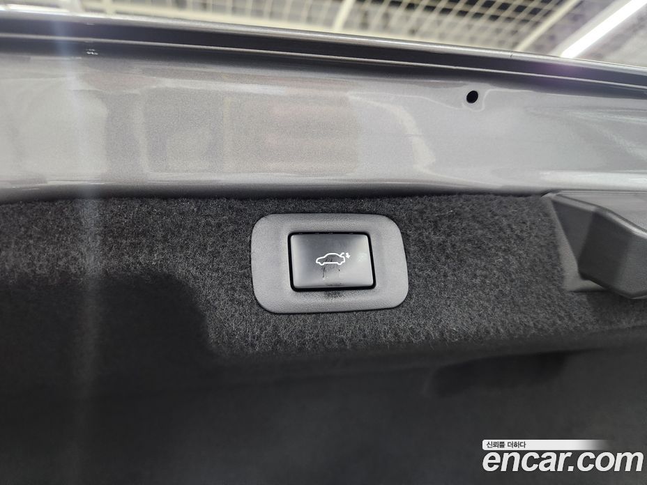 Lexus LS500h 5th Gen фото 19