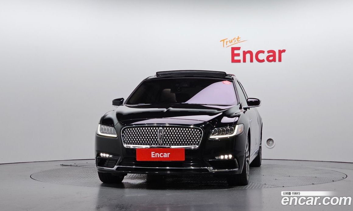 Lincoln Continental 10th Gen фото 3