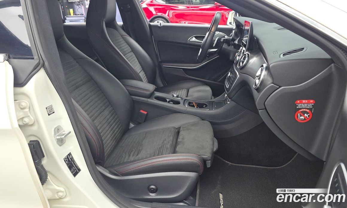 Mercedes-Benz CLA-Class C117 фото 11