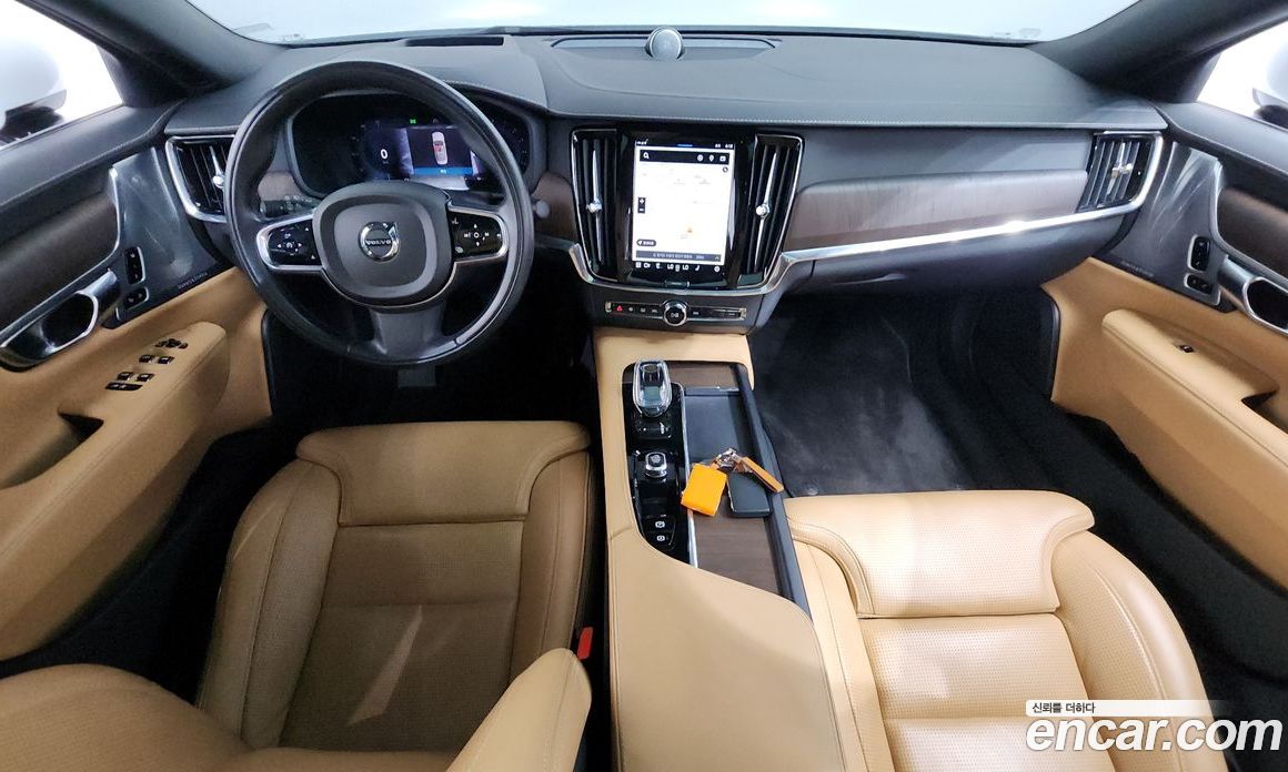 Volvo S90 фото 7