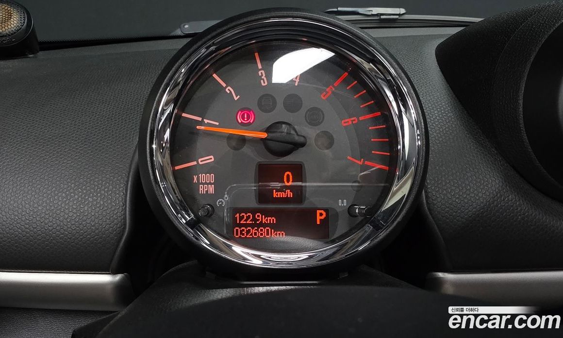 Mini Cooper Countryman D фото 7