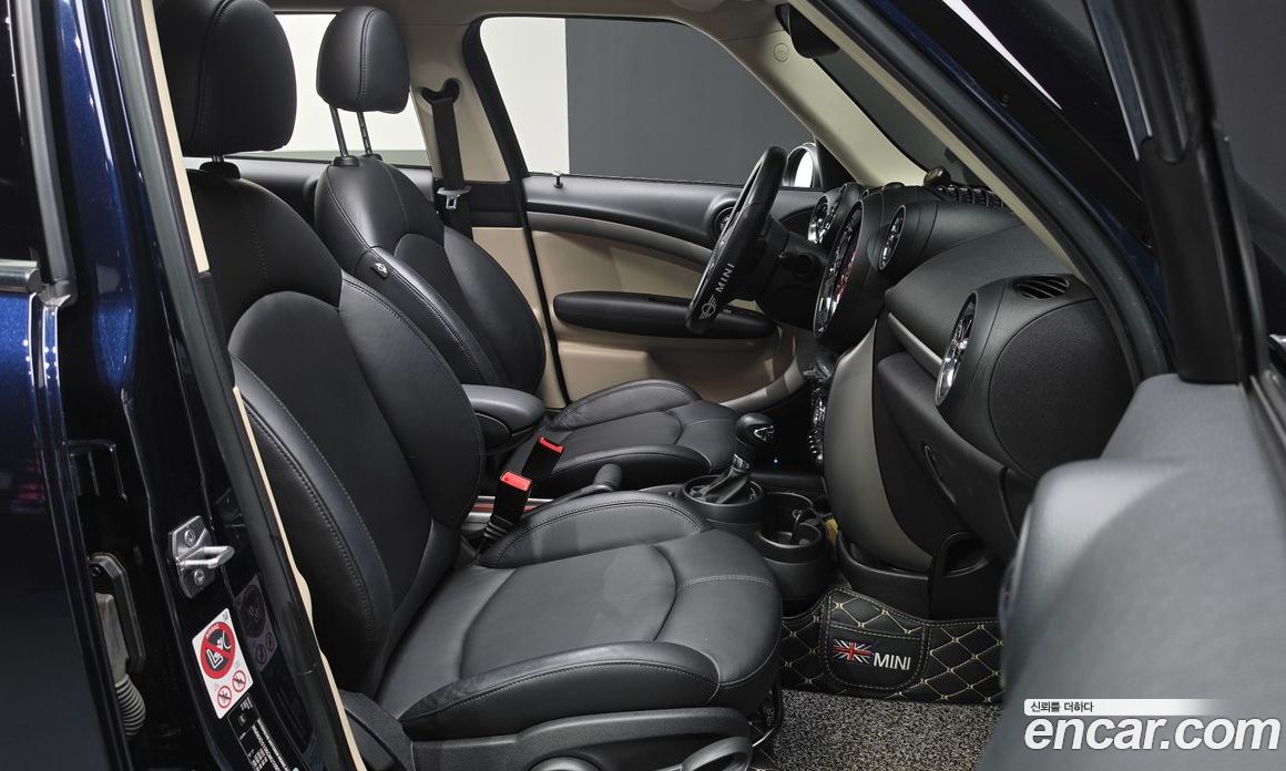 Mini Cooper Countryman D фото 11