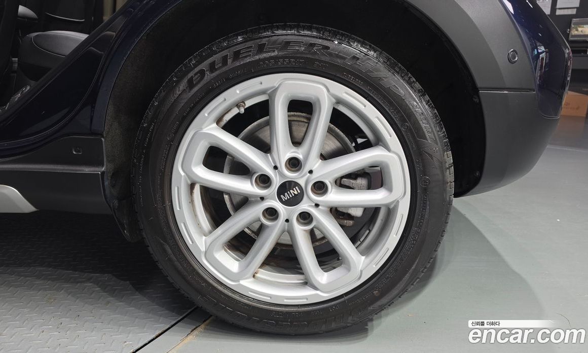 Mini Cooper Countryman D фото 21