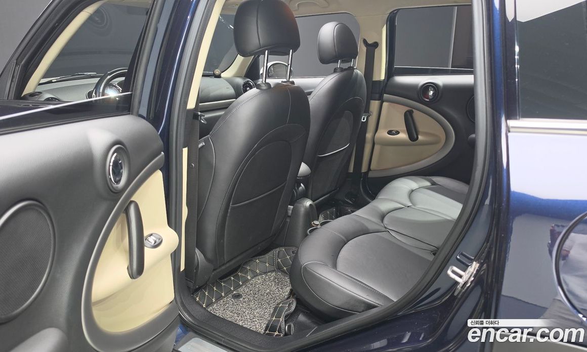 Mini Cooper Countryman D фото 26