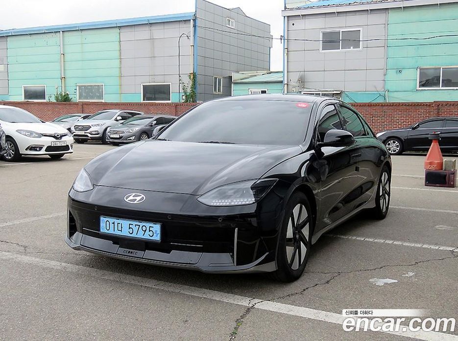 Hyundai Ioniq 6