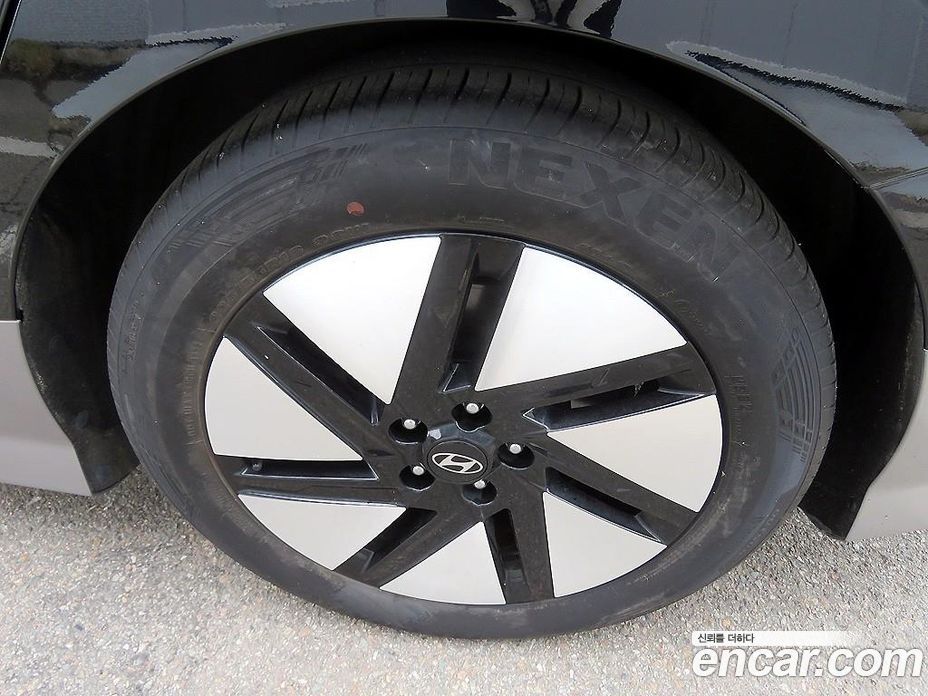 Hyundai Ioniq 6 фото 19