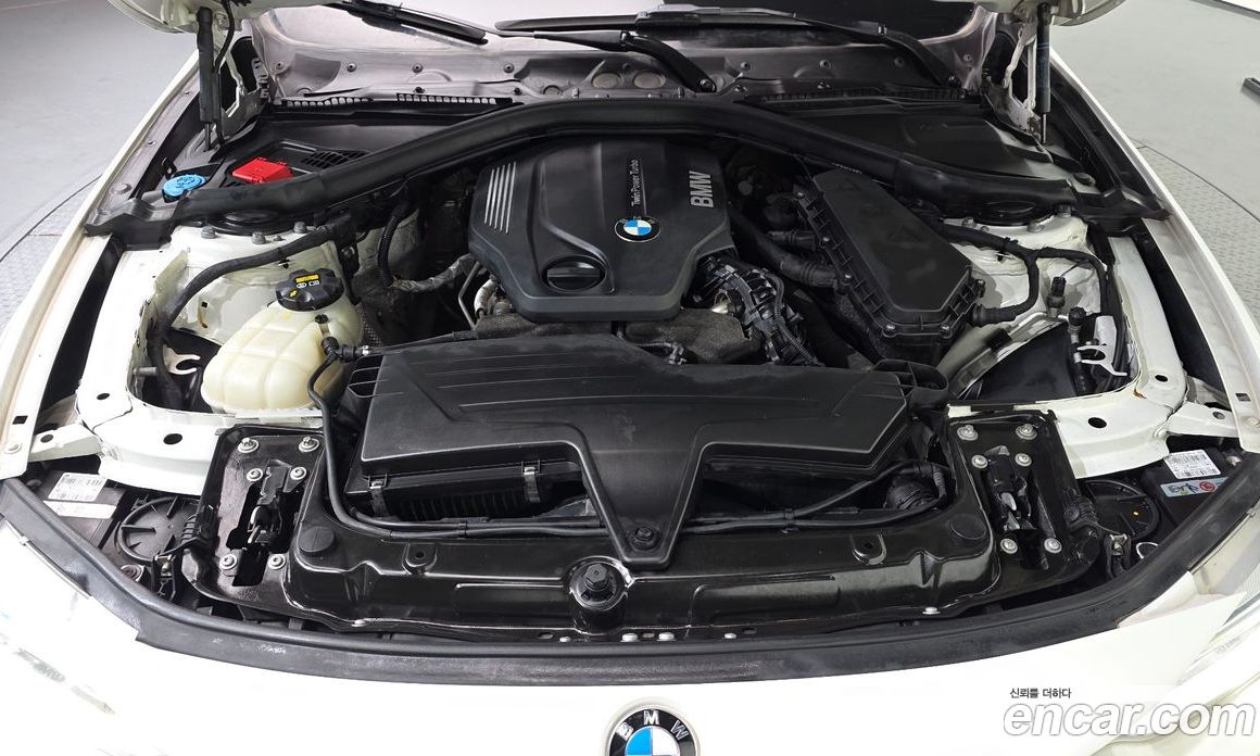 BMW 4-Series (F32) фото 6