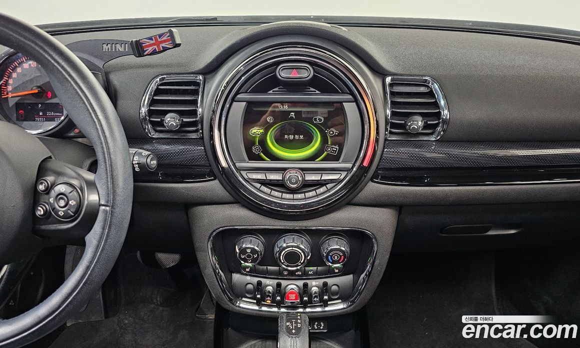 Mini Cooper Clubman фото 14