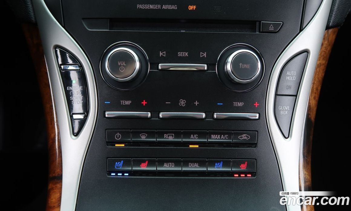 Lincoln MKX 2nd Gen фото 11