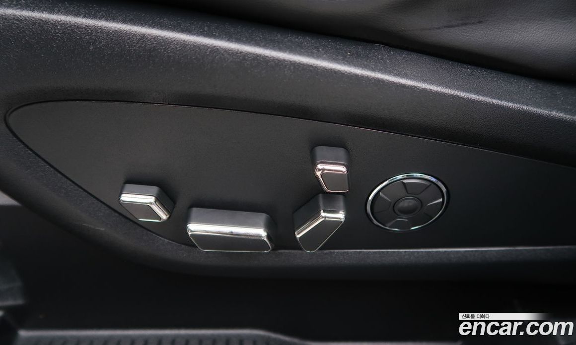 Lincoln MKX 2nd Gen фото 17