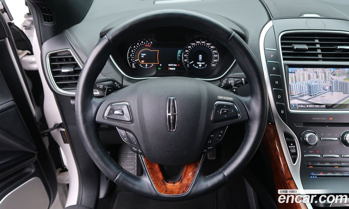 Lincoln MKX 2nd Gen фото 19