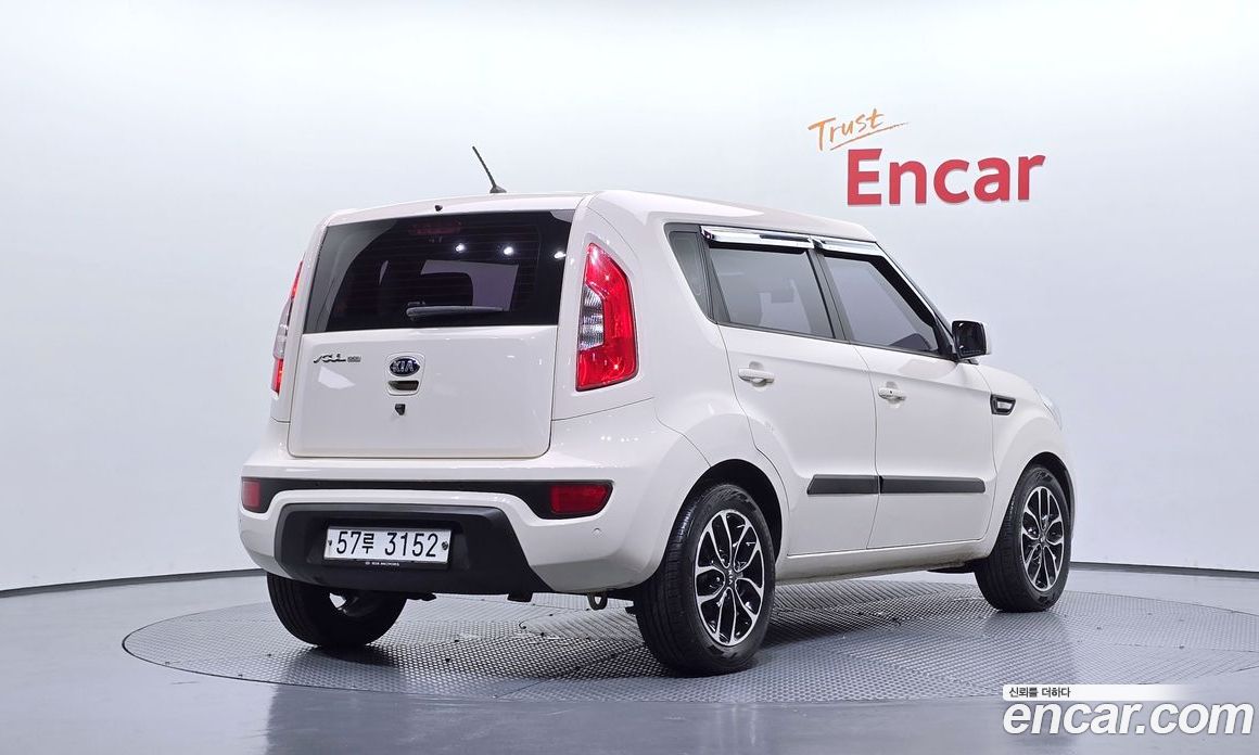 Kia Soul 1st Gen фото 2
