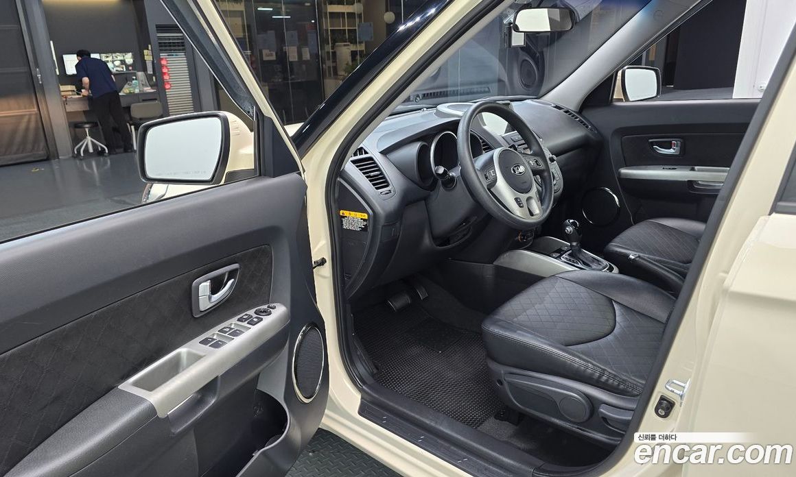 Kia Soul 1st Gen фото 10
