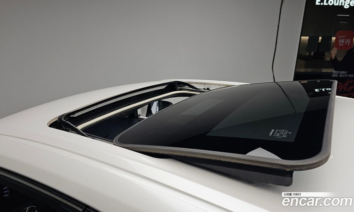Lexus CT200h фото 15