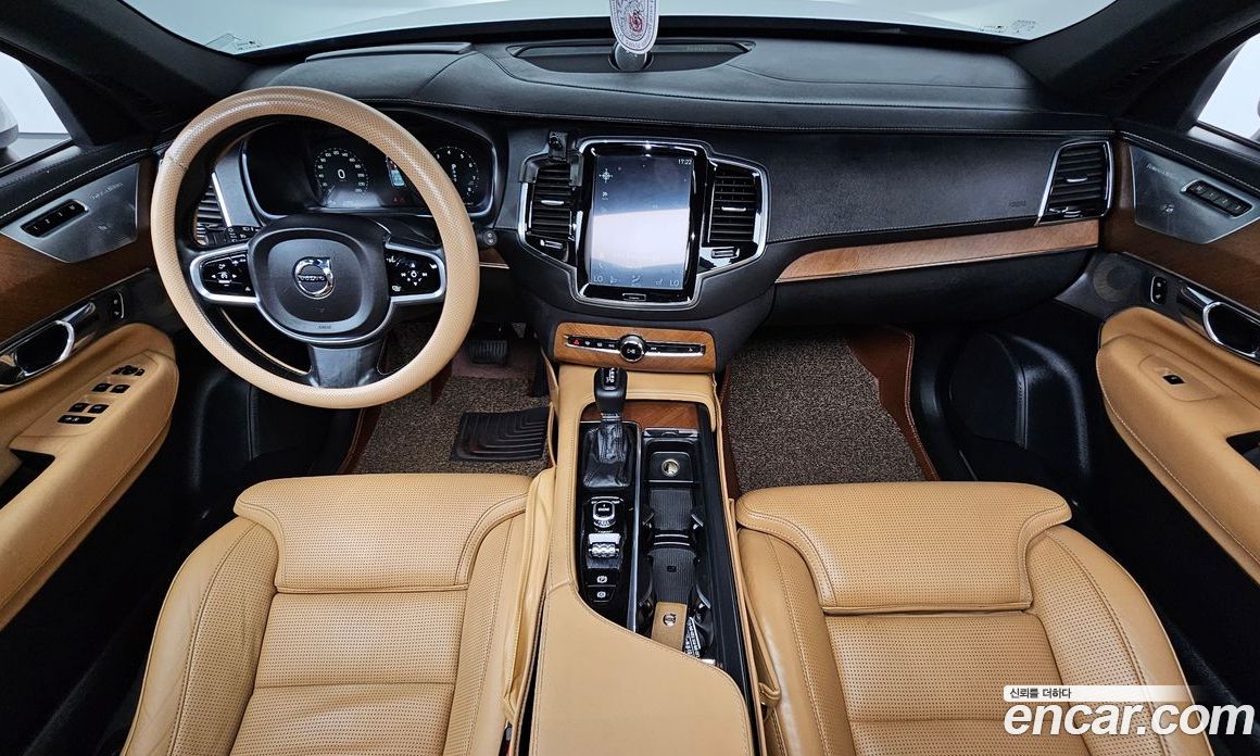 Volvo XC90 2nd Gen фото 7