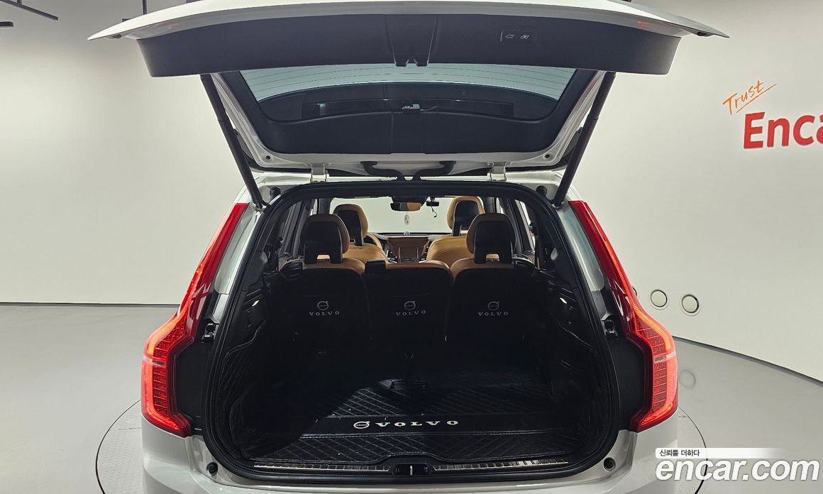 Volvo XC90 2nd Gen фото 20