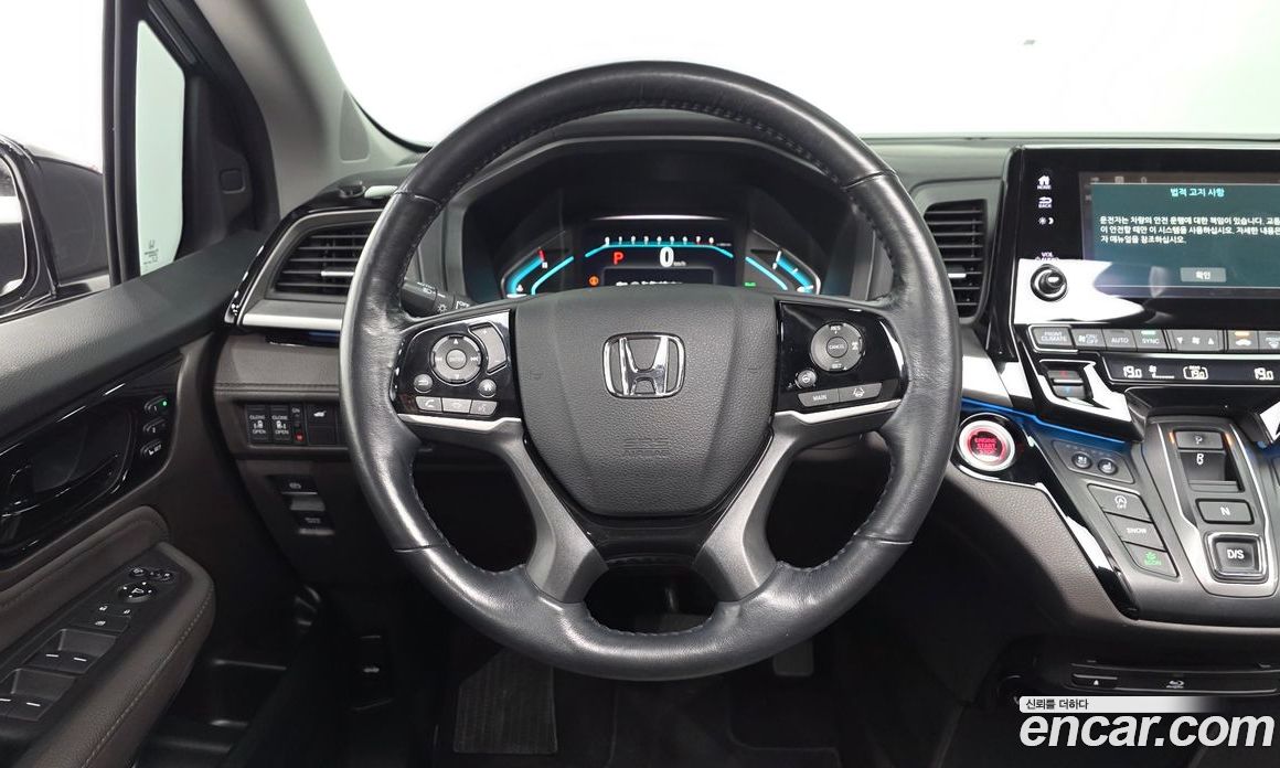Honda Odyssey фото 12