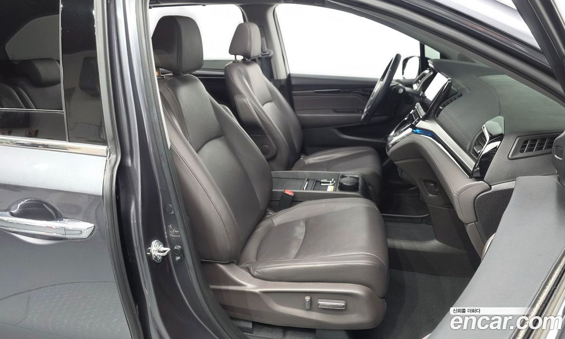 Honda Odyssey фото 27
