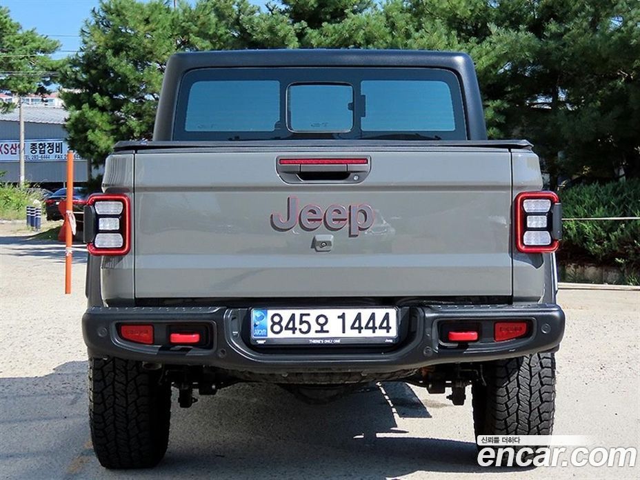 Jeep Gladiator (JT) фото 4