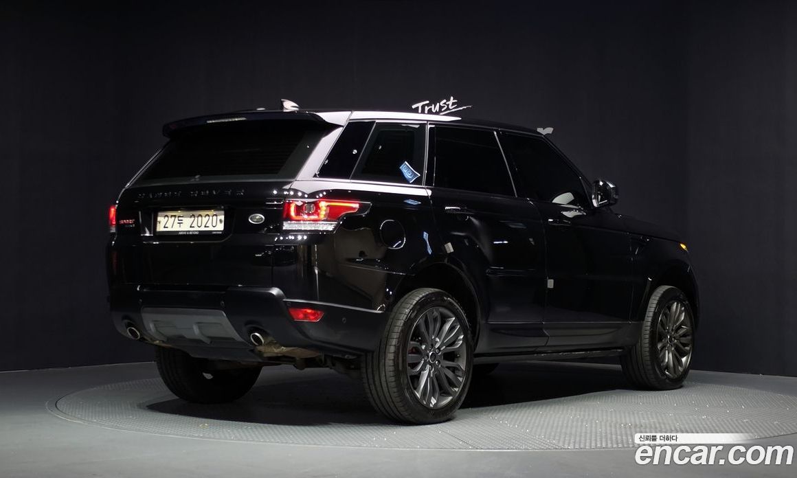 Land Rover Range Rover Sport 2nd Gen фото 2