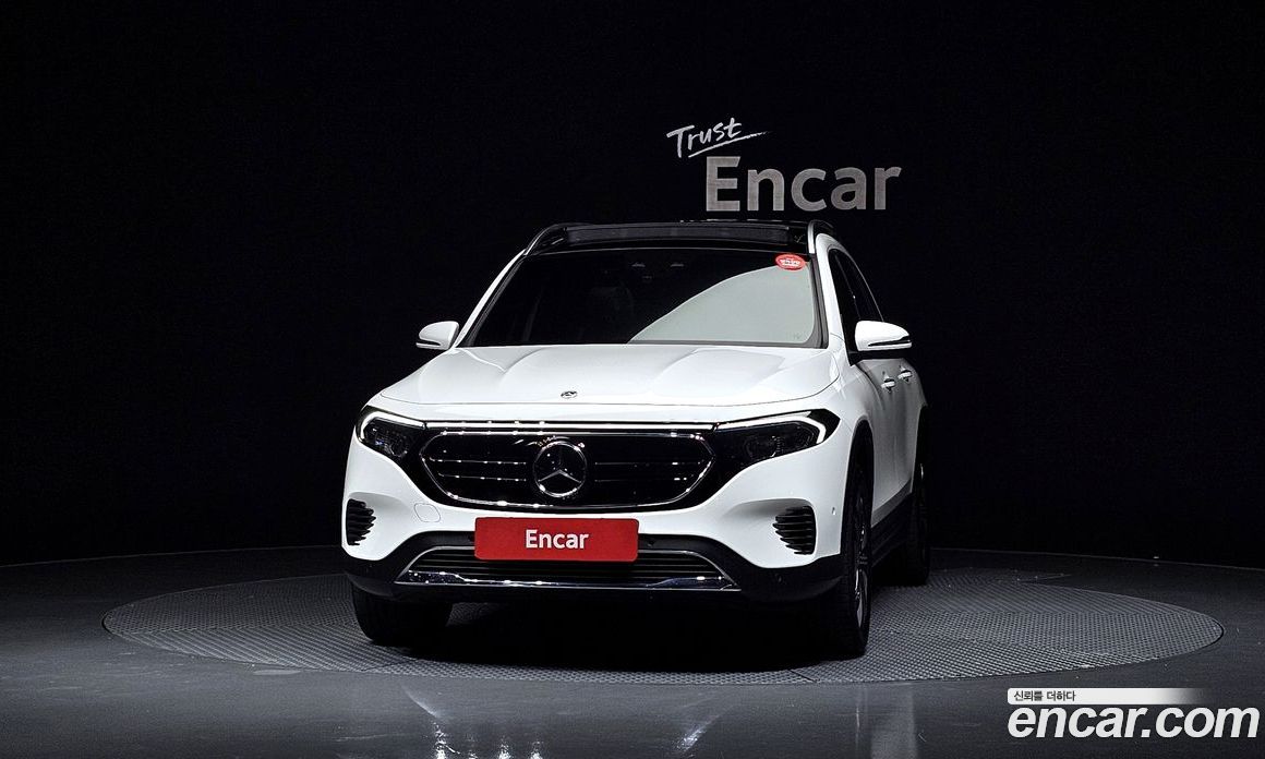 Mercedes-Benz EQB X243 фото 3