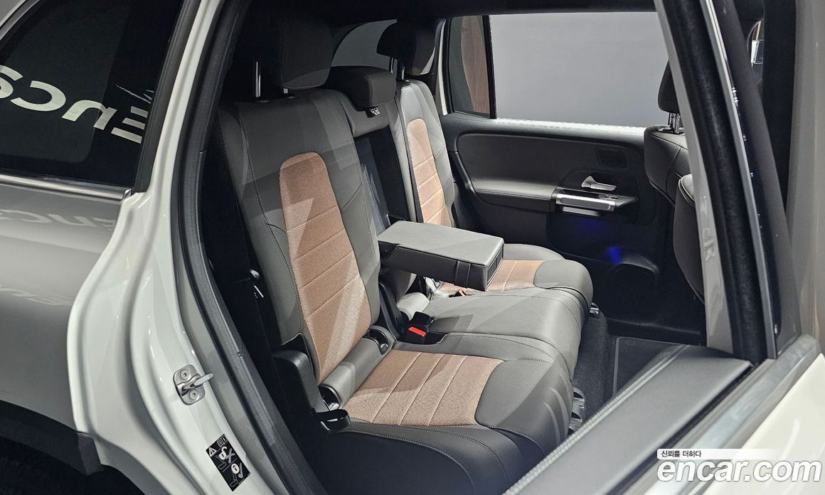Mercedes-Benz EQB X243 фото 11