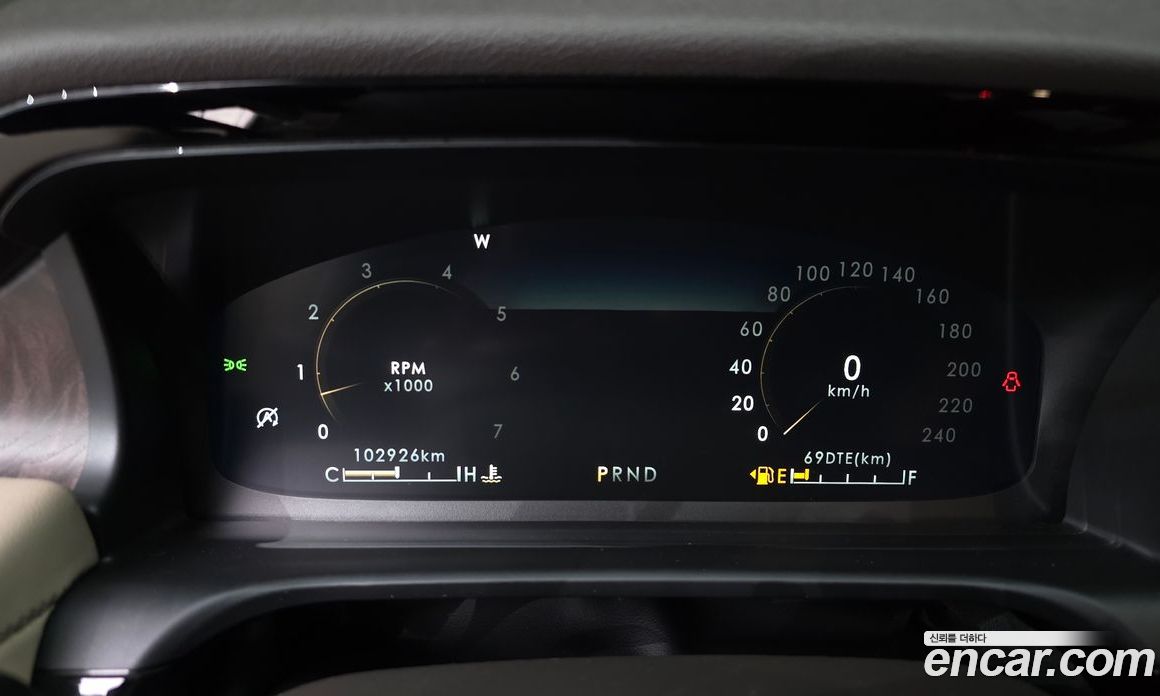 Lincoln Aviator 2nd Gen фото 8