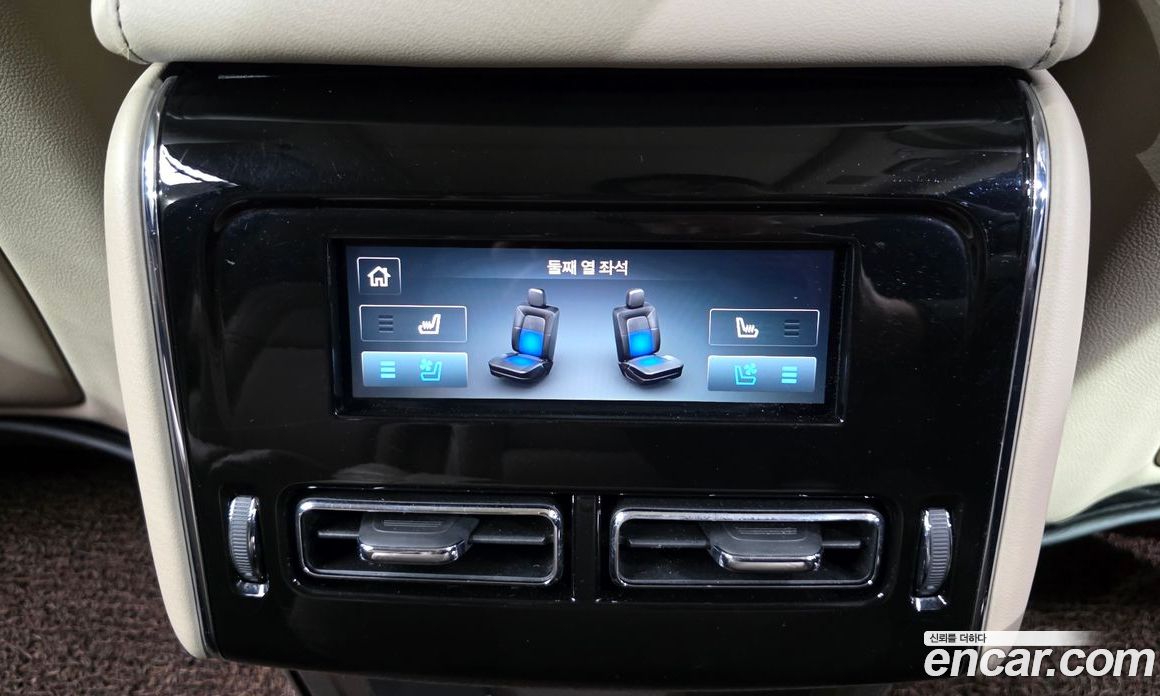 Lincoln Aviator 2nd Gen фото 28