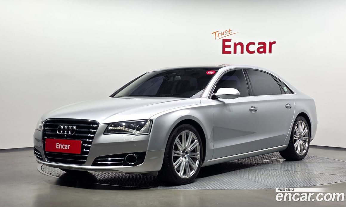Audi A8 (D4)