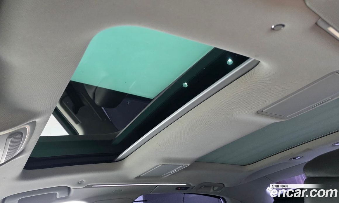 Audi A8 (D4) фото 19