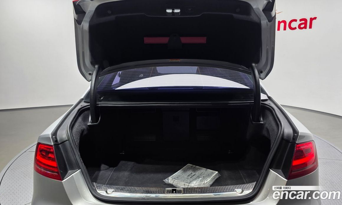 Audi A8 (D4) фото 20