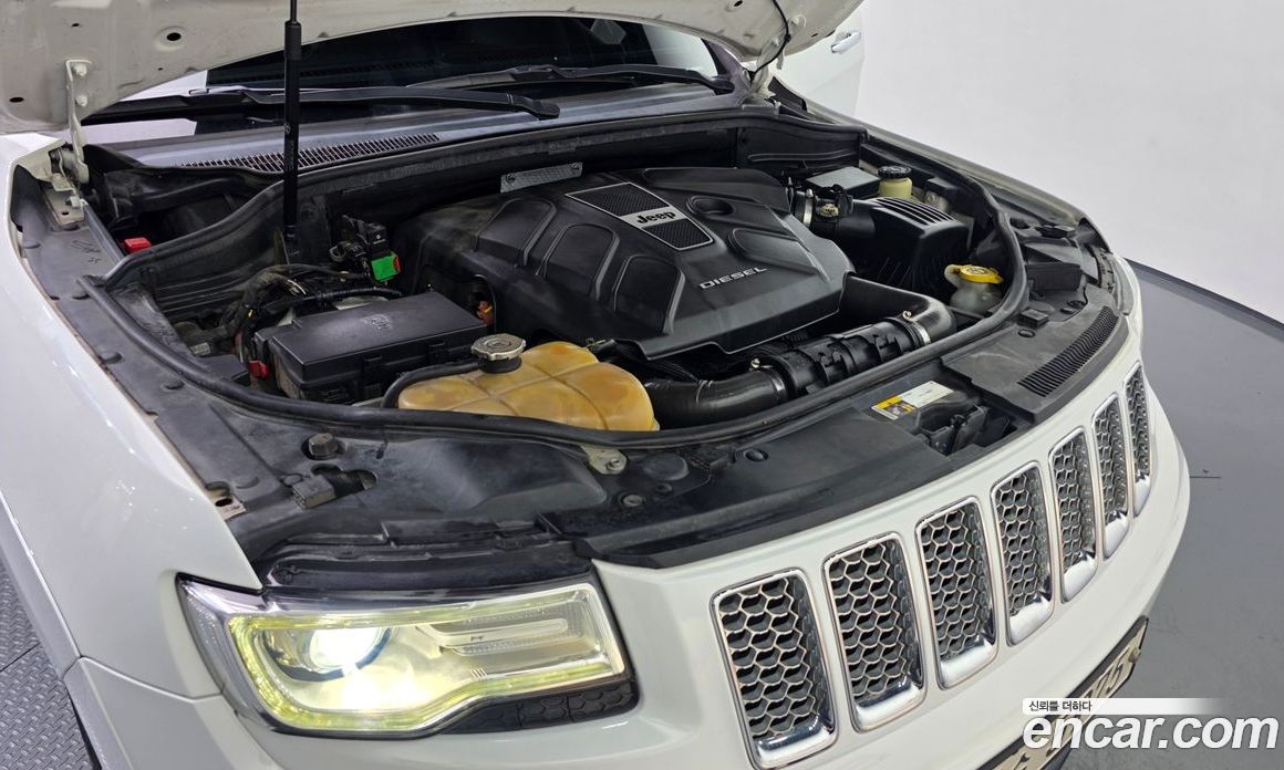 Jeep Grand Cherokee (WK) фото 6
