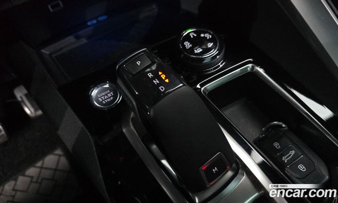 Peugeot 3008 2nd Gen фото 8