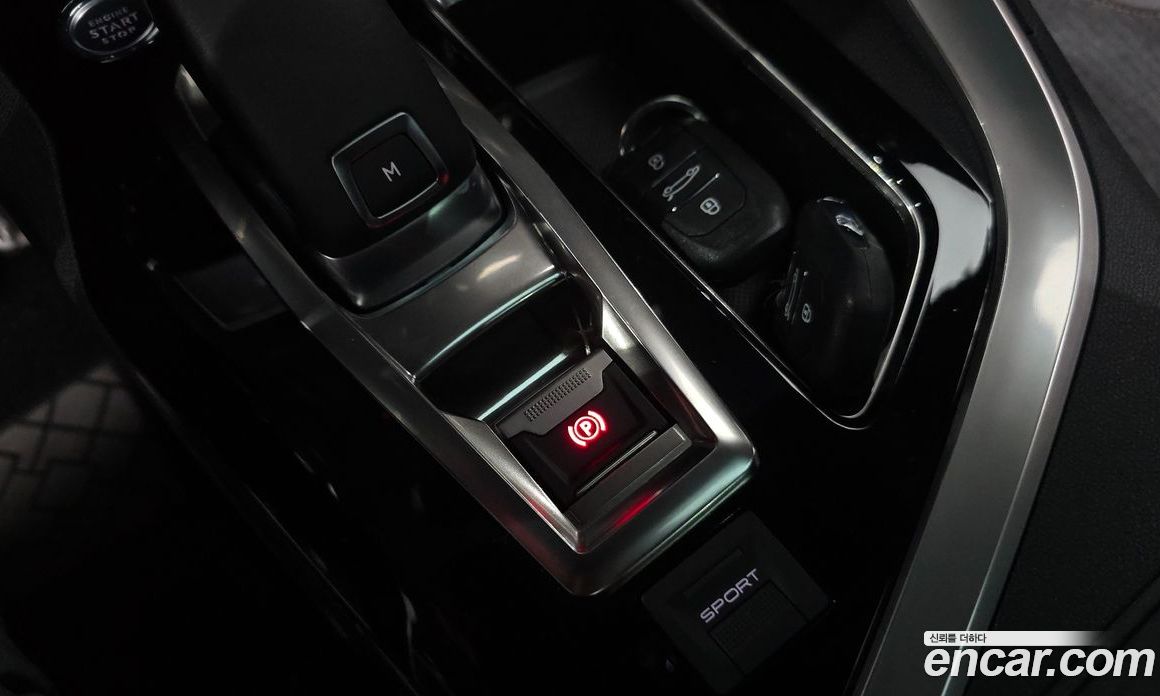 Peugeot 3008 2nd Gen фото 31